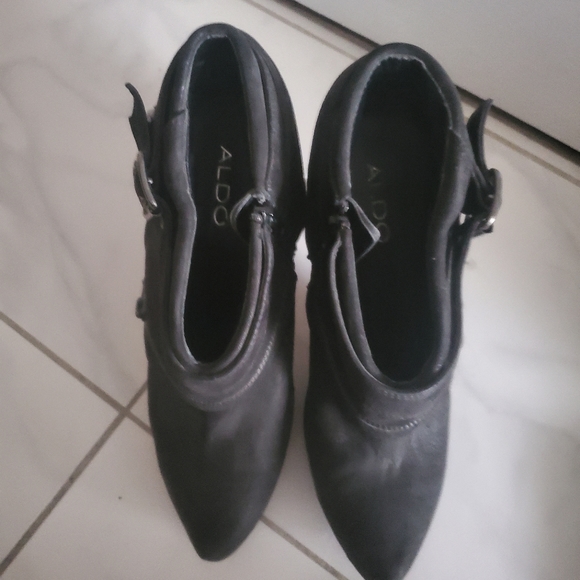 Black Ankle Boots - Picture 4 of 5